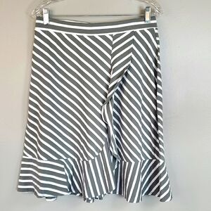 Talbots Jersey Cascading Women's  Skirt. Green And White, Size MediumP